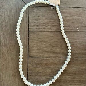 Elegant Pearl Necklace